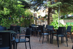 pub-lara15